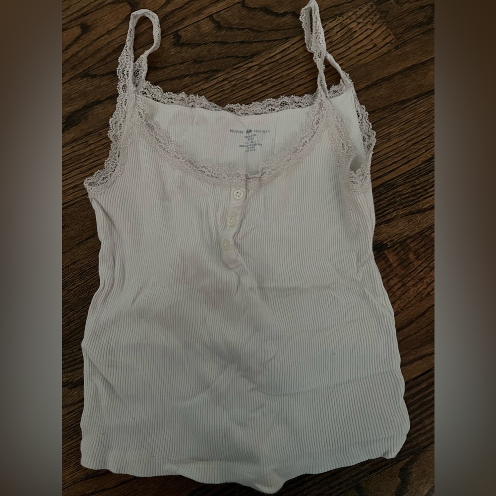 brandy melville tank